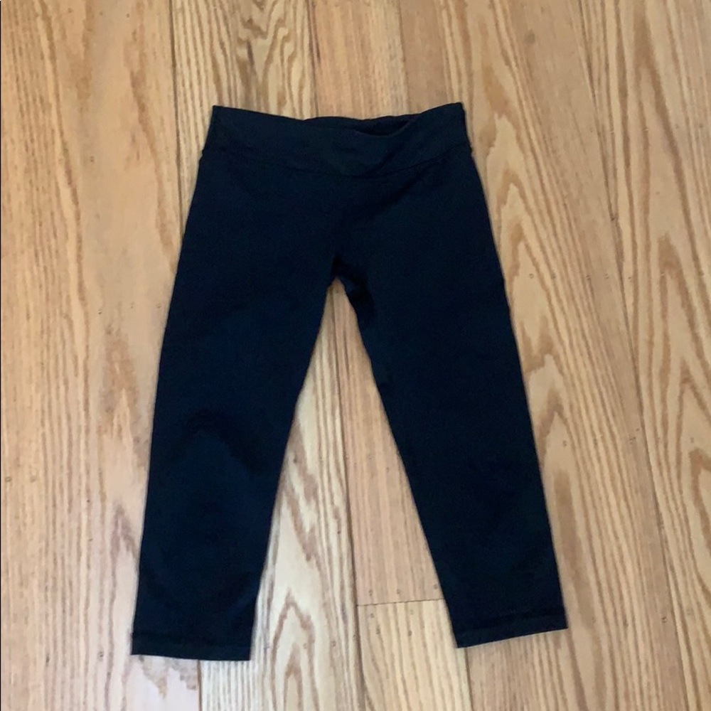 Ivivva Crop pants size 10